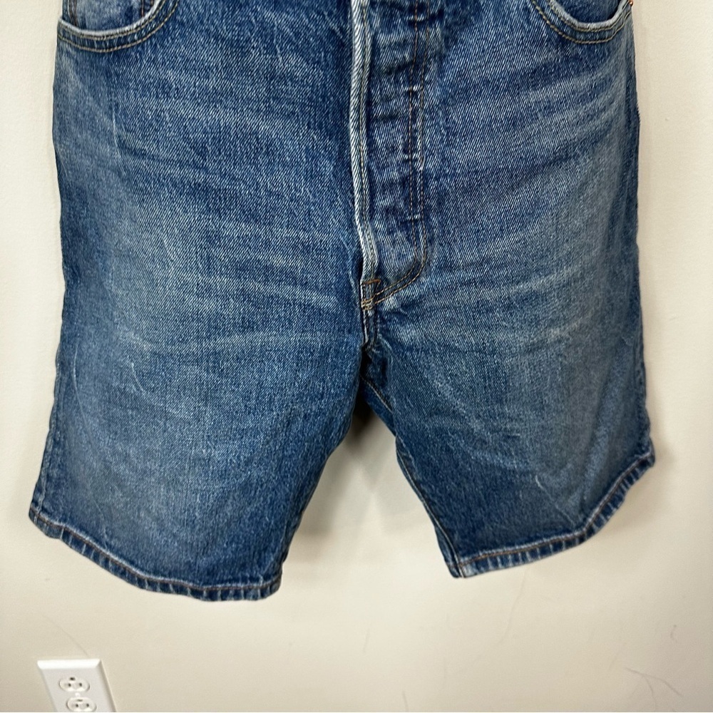 🚫SOLD🚫 New Levi’s Men’s Denim Shorts in Size 32 - Picture 3 of 8